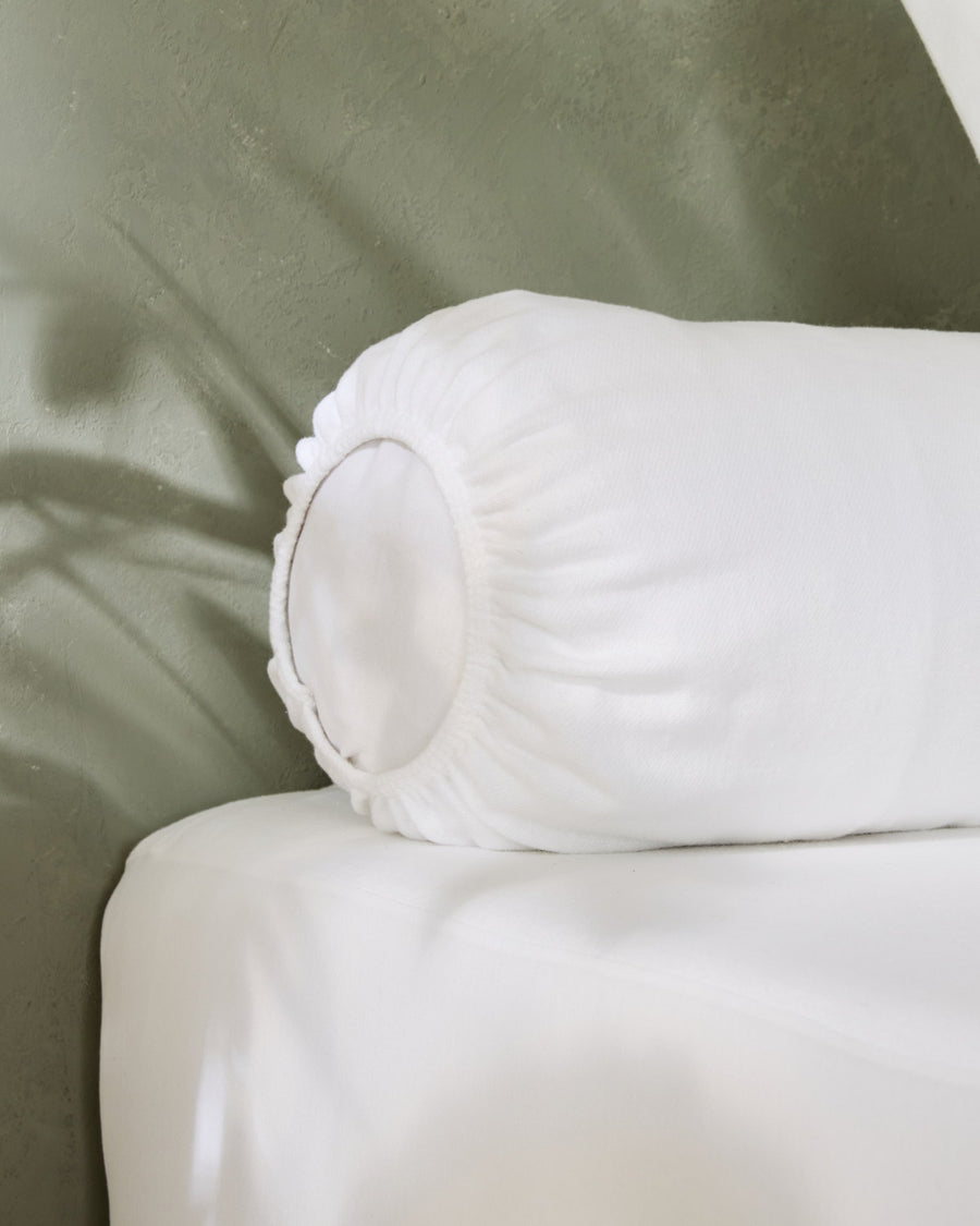 Protège-matelas Serenis Pure sur un matelas, molleton de coton biologique